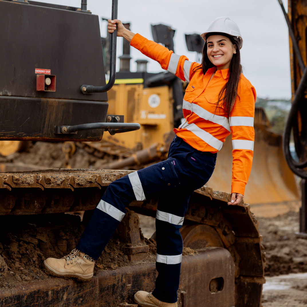 Womens hi 2025 vis pants